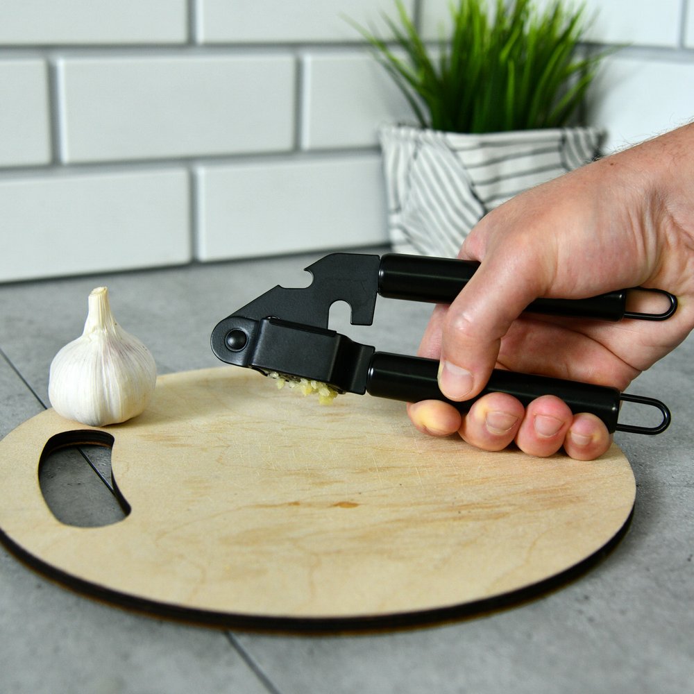 Lis na cesnak Press